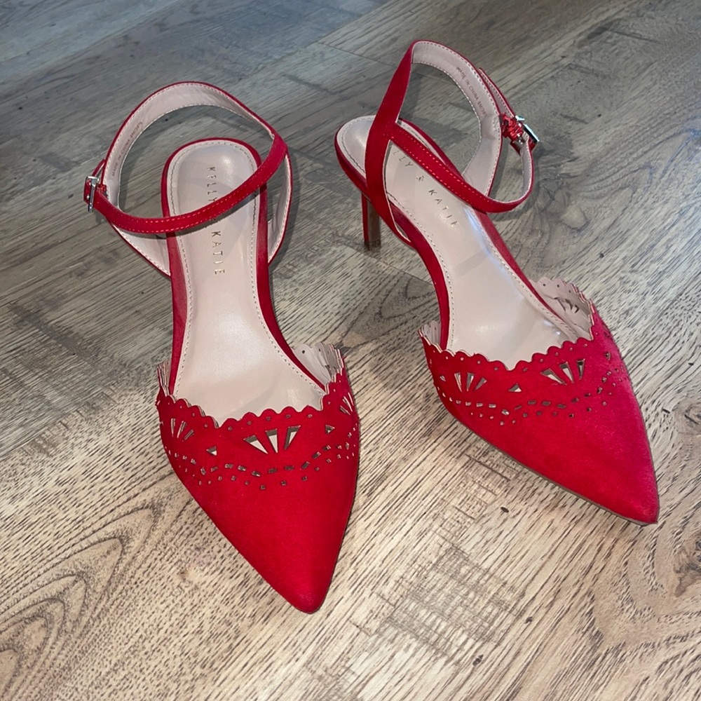 Red Katie & Kelly Zabell Heel | Size 8